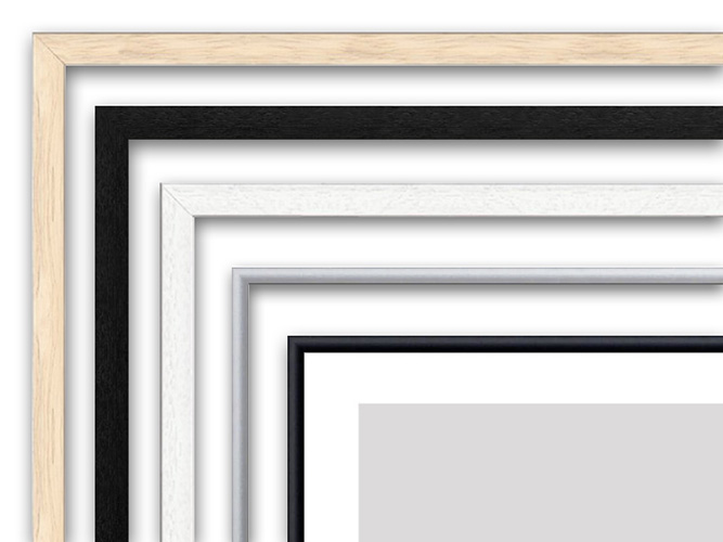 Nabízíme rámy na fotografie a to klasické dřevěné i hliníkové v mnoha rozměrech